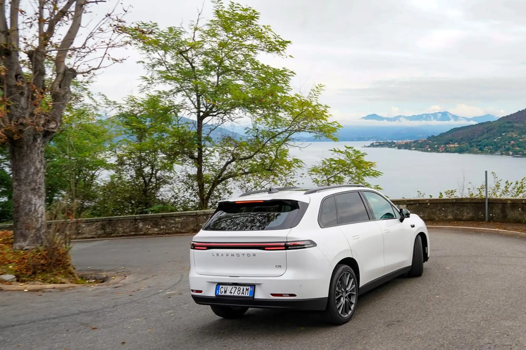 Leapmotor C10 AWD - 12