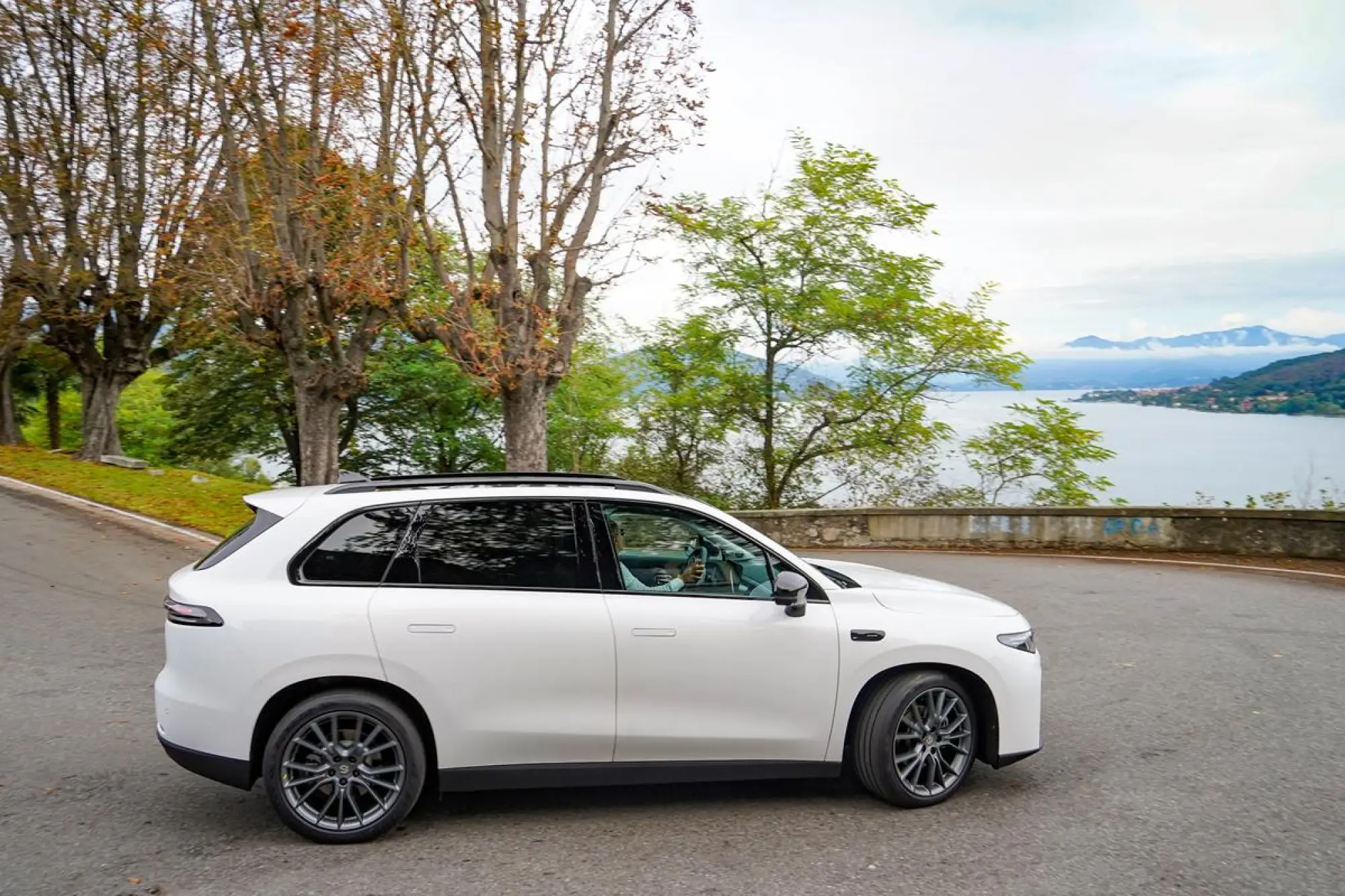 Leapmotor C10 AWD - 23