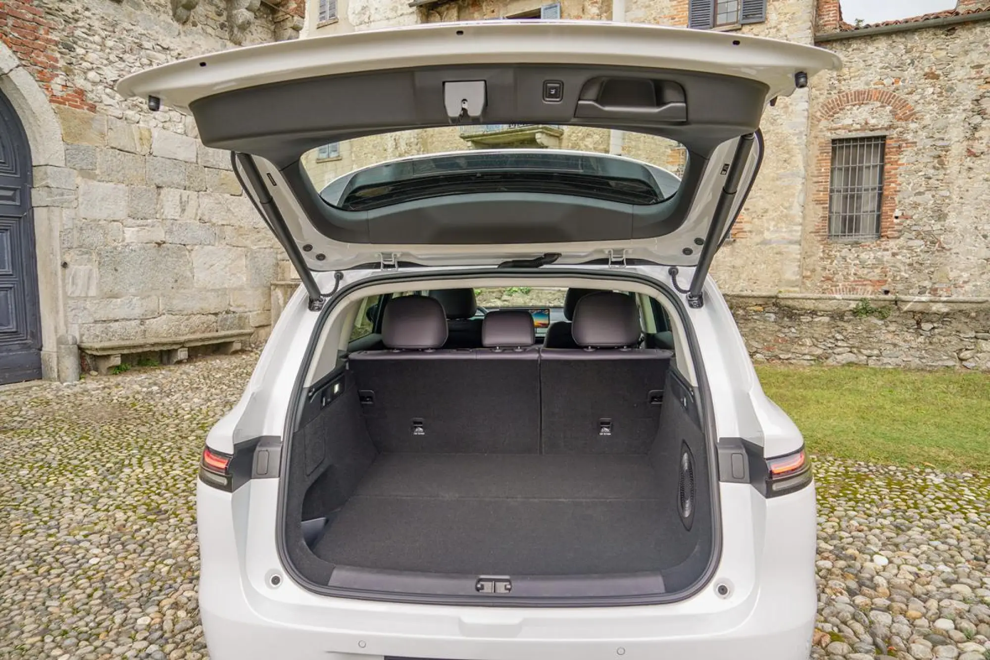 Leapmotor C10 AWD - 27