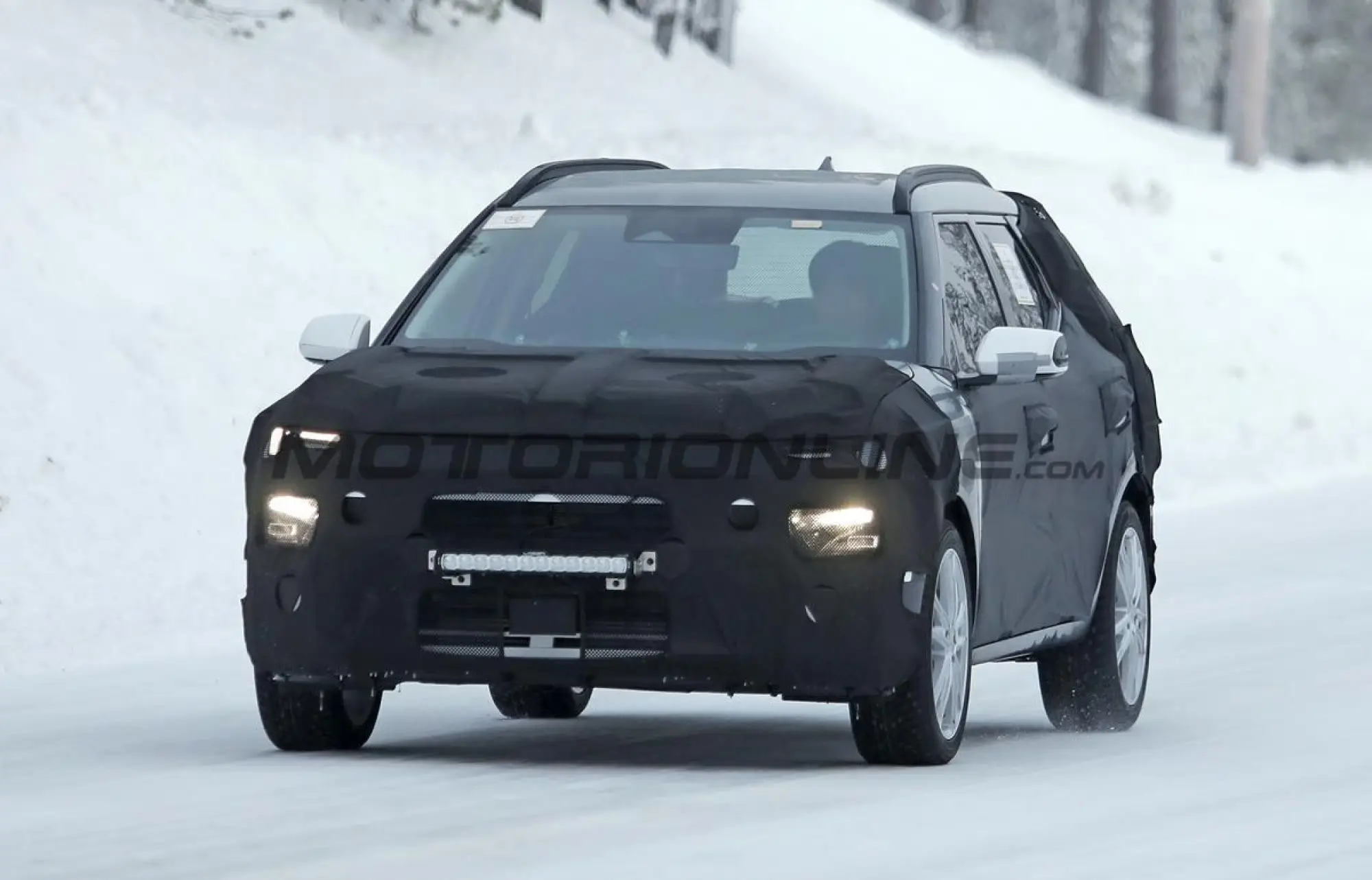 Hyundai Bayon 2027 - Foto spia 27-01-2026 - 1