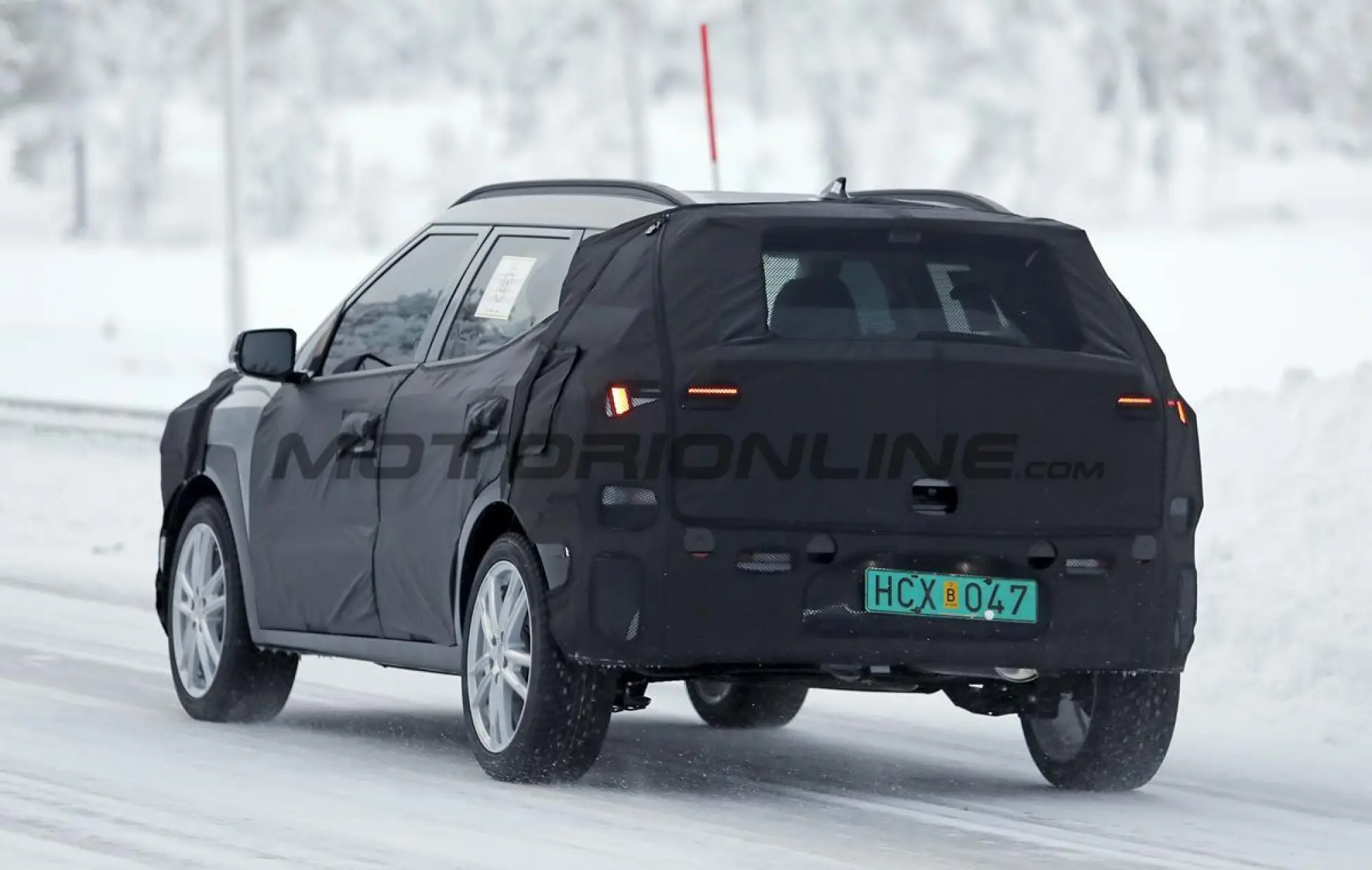 Hyundai Bayon 2027 - Foto spia 27-01-2026 - 8