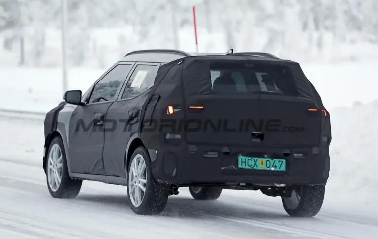 Hyundai Bayon 2027 - Foto spia 27-01-2026 - 8