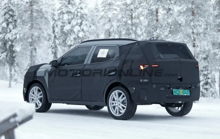 Hyundai Bayon 2027 - Foto spia 27-01-2026 - 11