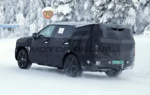 Hyundai Santa Fe 2027 - Foto spia 27-01-2026