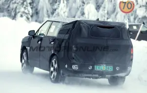 Hyundai Santa Fe 2027 - Foto spia 27-01-2026