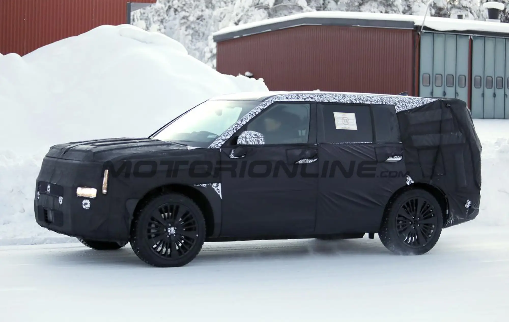 Hyundai Santa Fe 2027 - Foto spia 27-01-2026 - 4