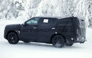 Hyundai Santa Fe 2027 - Foto spia 27-01-2026