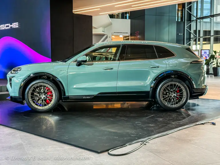Porsche Cayenne Electric - Porsche Experience Center Franciacorta - 6