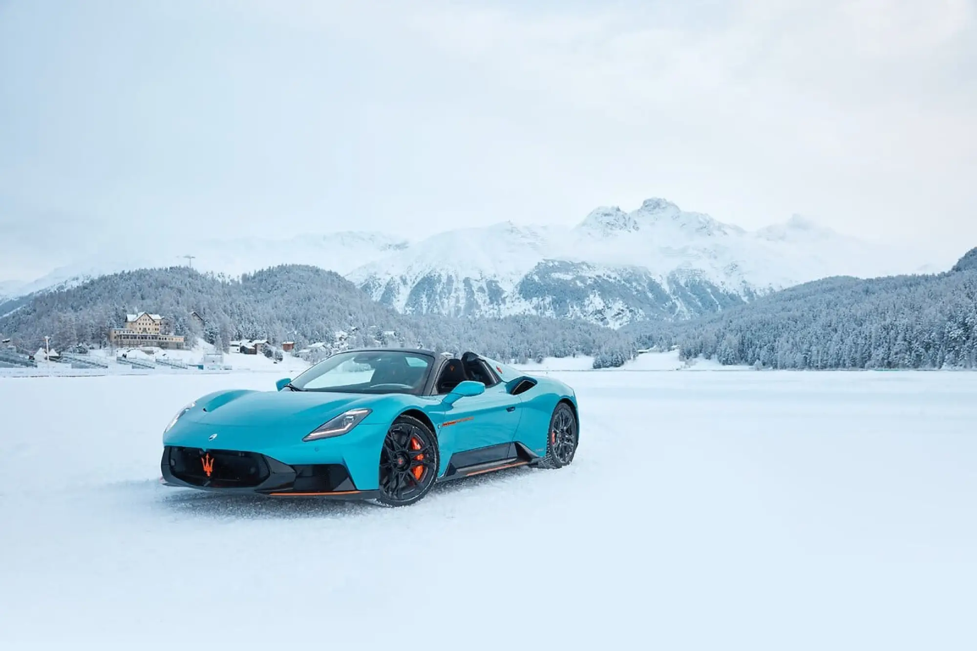 Maserati MCPURA Cielo Frozen Magma - 7