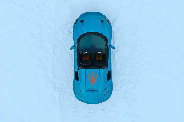 Maserati MCPURA Cielo Frozen Magma - 2