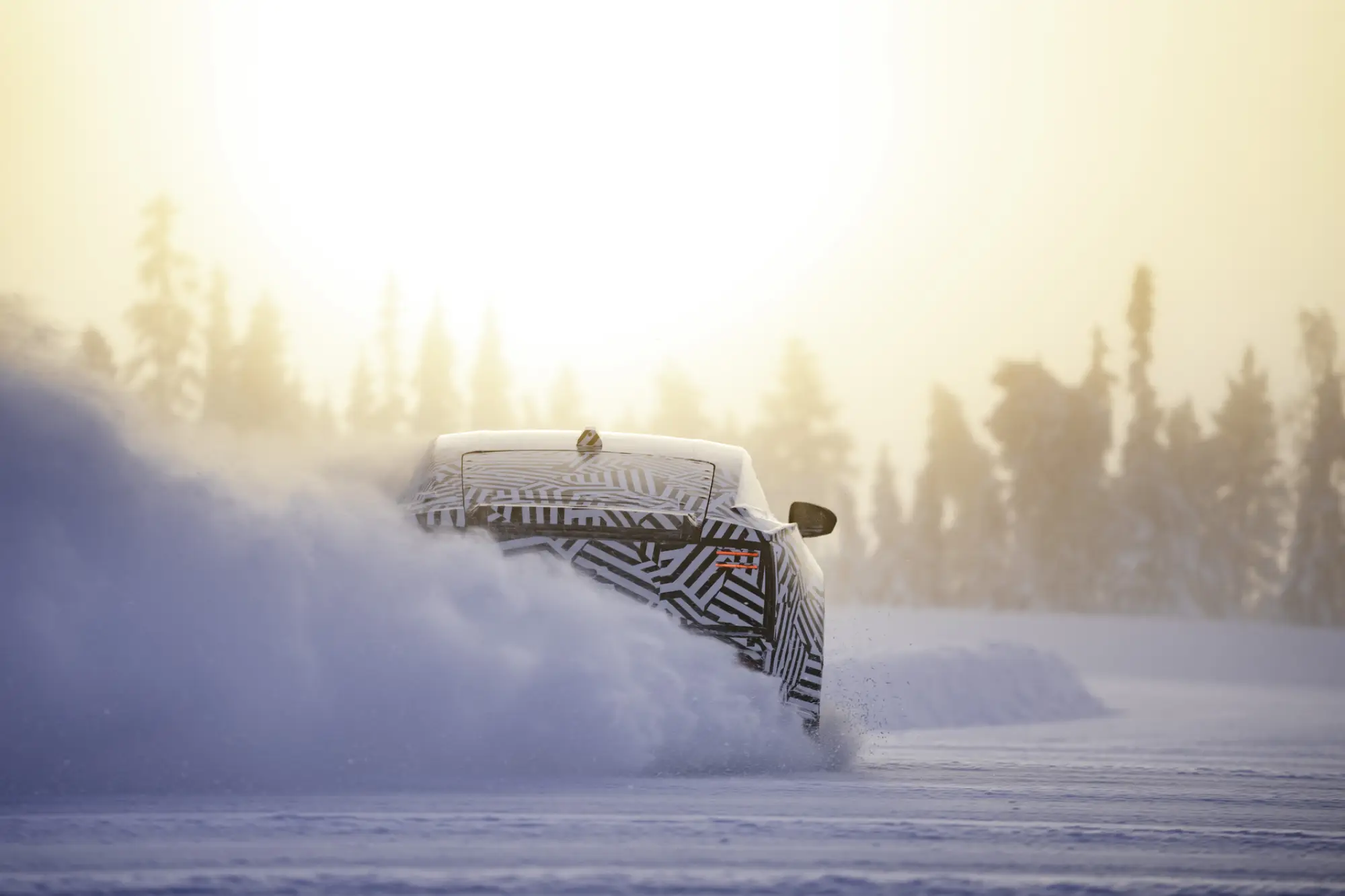 Jaguar GT elettrica - Test invernali - 1
