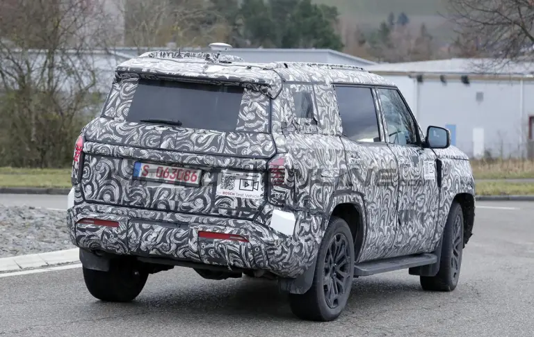 Mitsubishi Pajero 2026 - Foto spia 03-02-2026 - 7