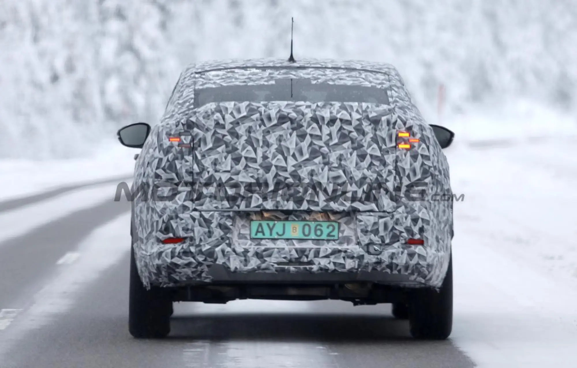 FIAT Grande Panda Fastback - Foto spia 04-02-2026 - 11