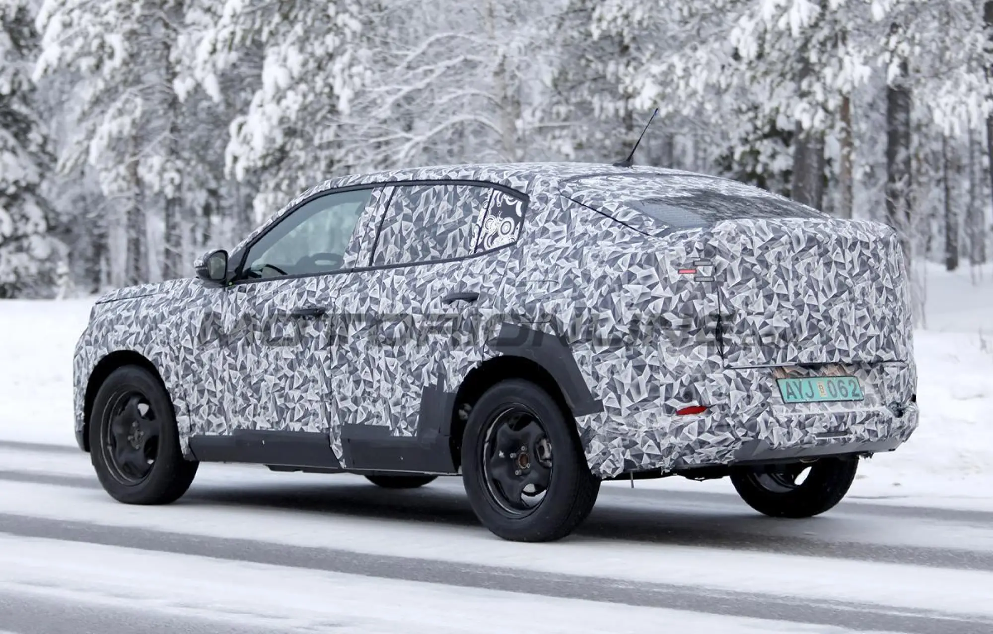 FIAT Grande Panda Fastback - Foto spia 04-02-2026 - 7