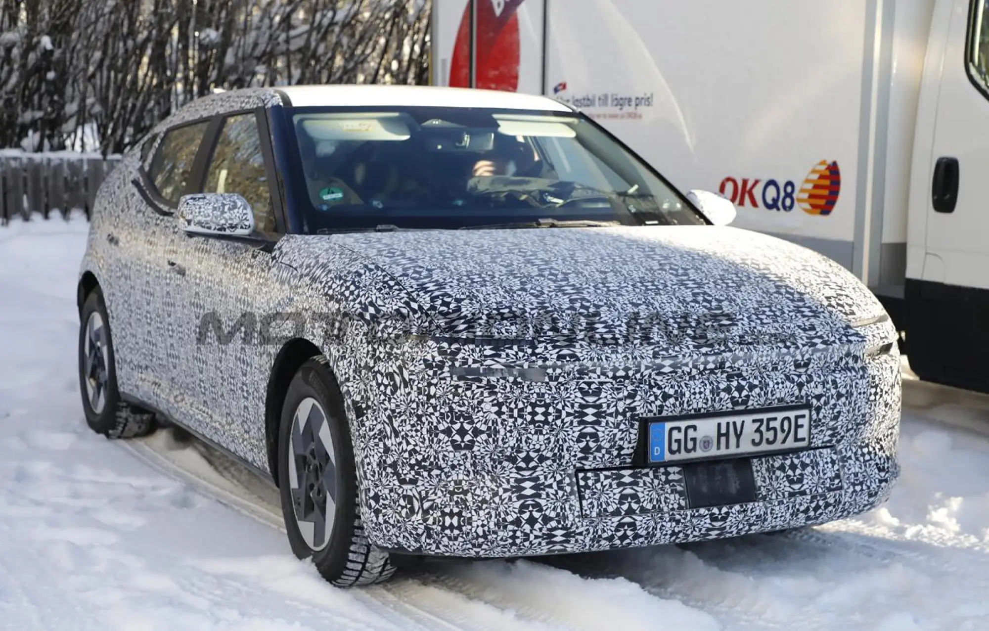 Hyundai Ioniq 3 - Foto spia 05-02-2026 - 16