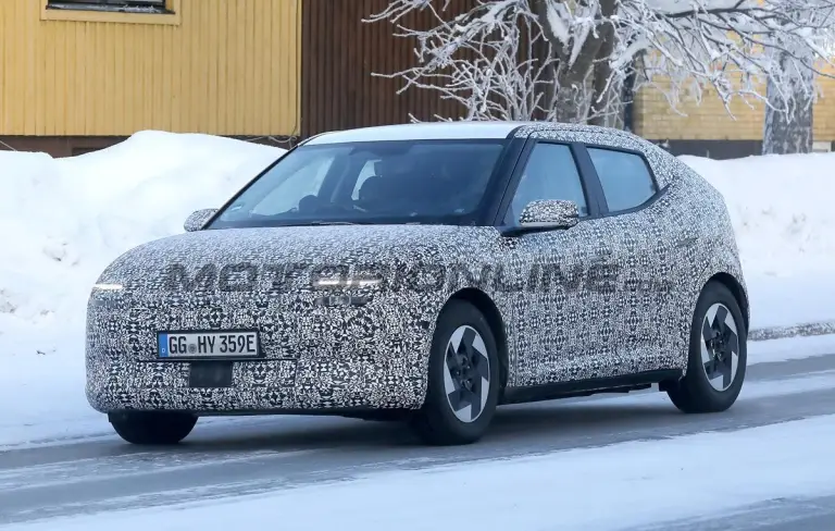 Hyundai Ioniq 3 - Foto spia 05-02-2026 - 3