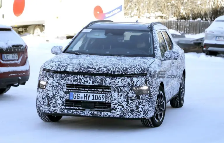 Hyundai Bayon 2027 - Foto spia 05-02-2026 - 1