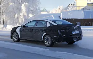 Hyundai Elantra 2027 - Foto spia 09-02-2026