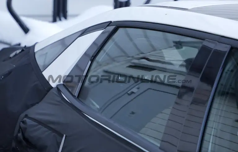 Hyundai Elantra 2027 - Foto spia 09-02-2026 - 16