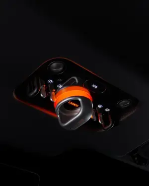 Ferrari Luce - Interni