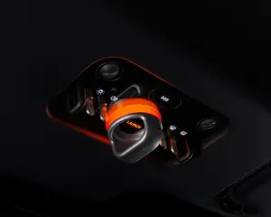 Ferrari Luce - Interni