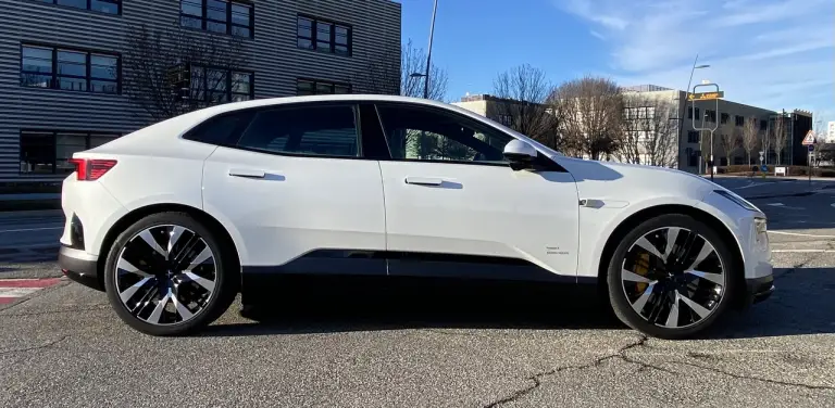 Polestar 4 2026 - Prova su strada - 2