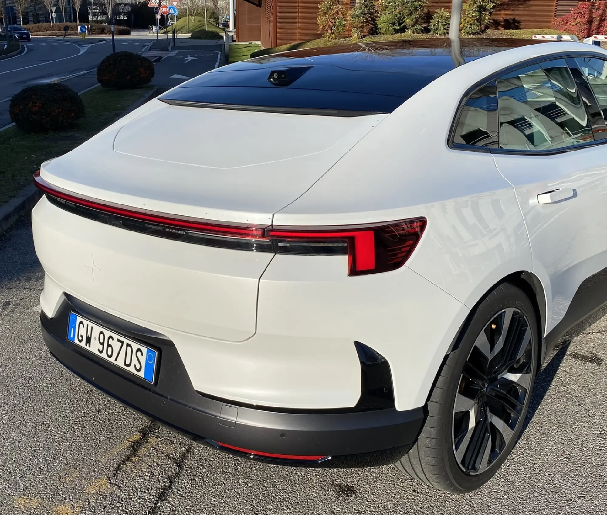 Polestar 4 2026 - Prova su strada - 12