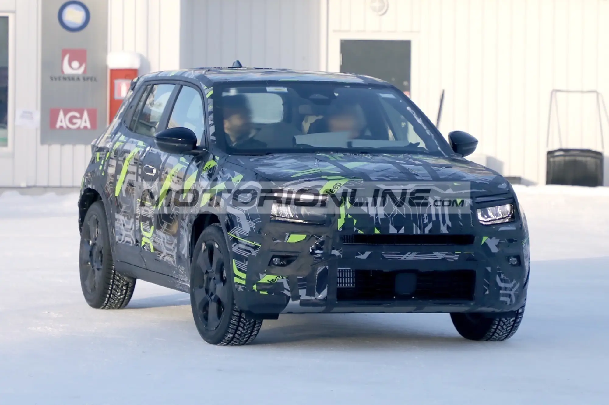 Jeep Avenger facelift - Foto spia 12-2-2026 - 4