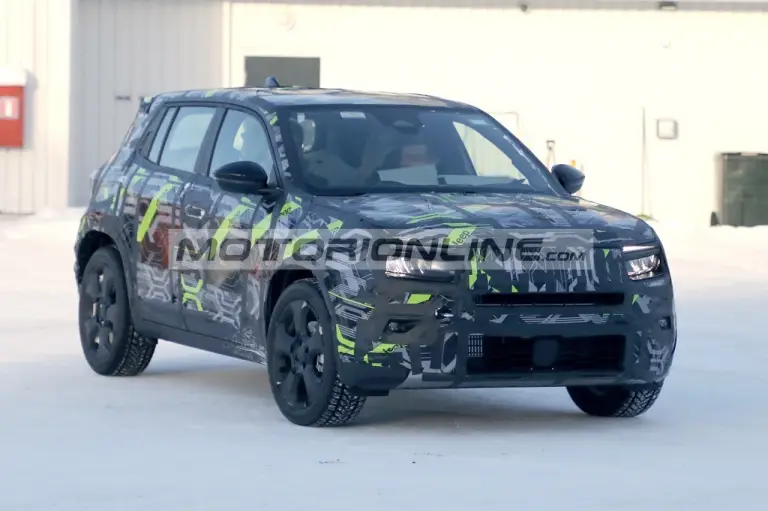 Jeep Avenger facelift - Foto spia 12-2-2026 - 2
