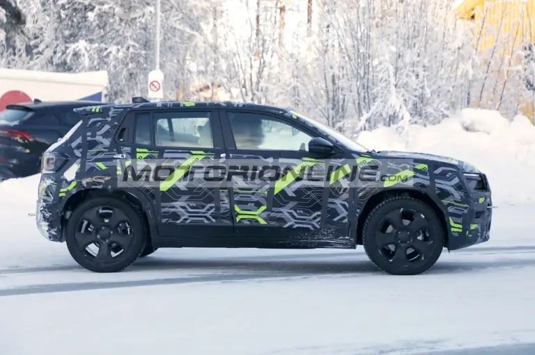 Jeep Avenger facelift - Foto spia 12-2-2026 - 5