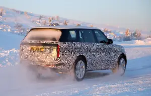 Range Rover 2028 - Foto spia 12-02-2026