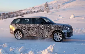 Range Rover 2028 - Foto spia 12-02-2026