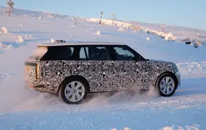 Range Rover 2028 - Foto spia 12-02-2026