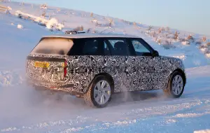 Range Rover 2028 - Foto spia 12-02-2026