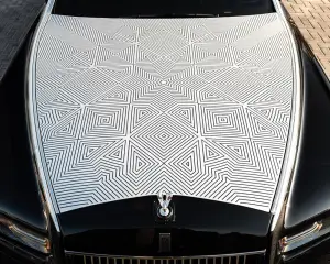 Rolls-Royce Phantom - Cofano inciso a laser