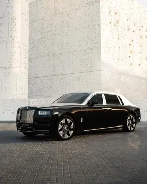 Rolls-Royce Phantom - Cofano inciso a laser