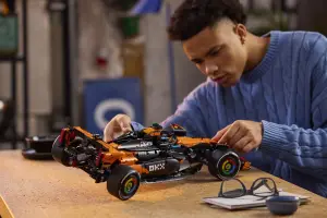 LEGO Technic McLaren MCL39 F1