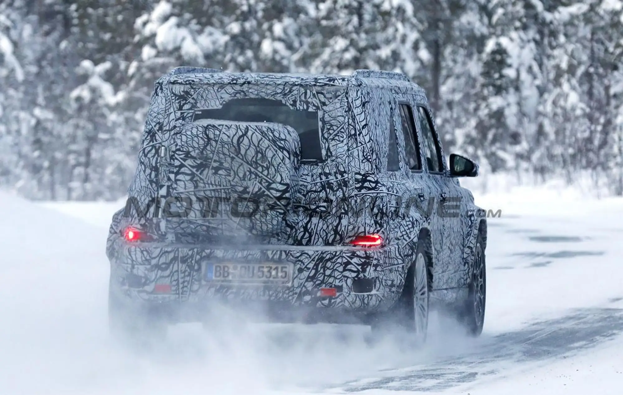 Mercedes baby Classe G EQ - Foto spia 18-02-2026 - 12