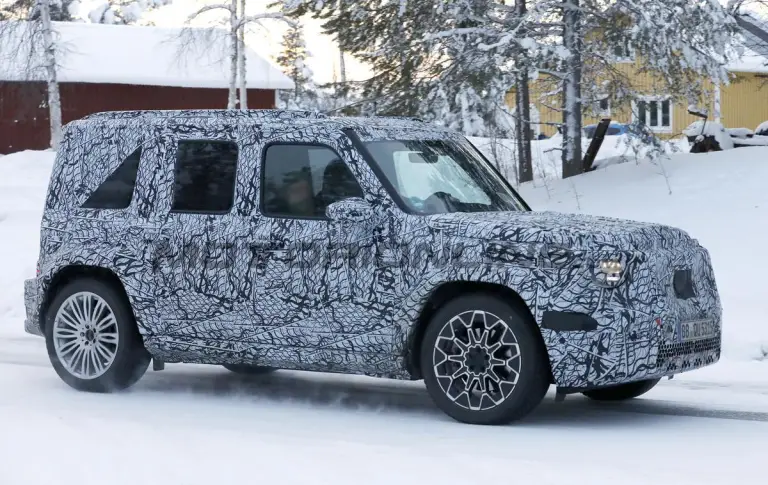 Mercedes baby Classe G EQ - Foto spia 18-02-2026 - 5