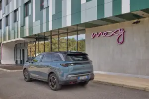 Peugeot 5008 Plug-in Hybrid - Nizza 2030