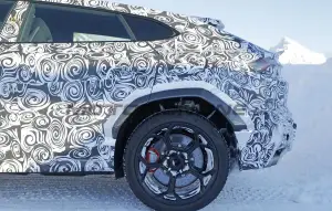 Lamborghini Urus SE Performante 2027 - Foto spia 20-02-2026 - 13