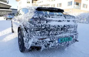 Lamborghini Urus SE Performante 2027 - Foto spia 20-02-2026 - 5