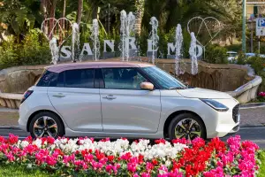 Suzuki Swift Hybrid Sakura - 3