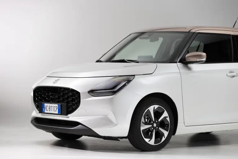 Suzuki Swift Hybrid Sakura - 100