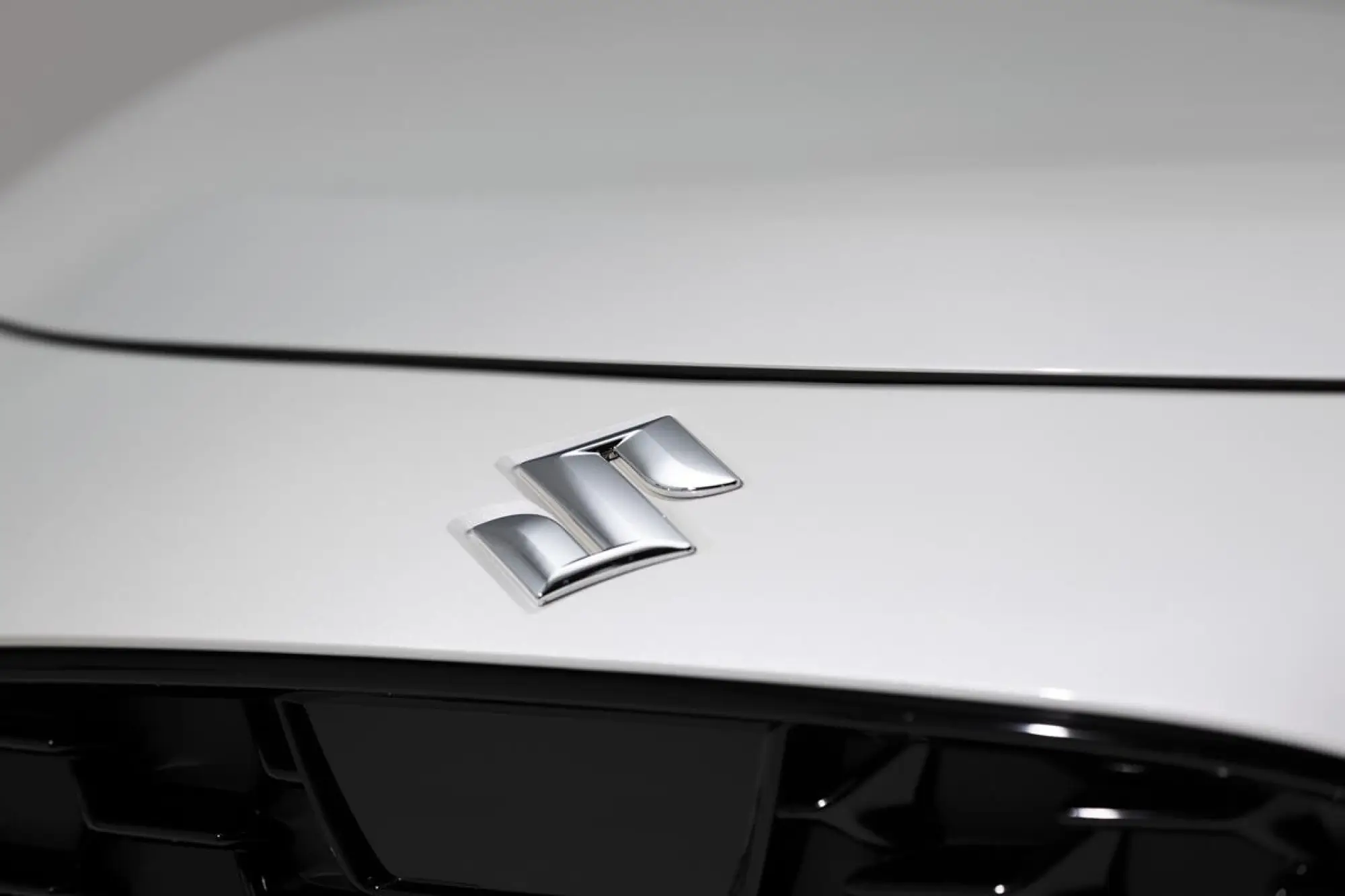 Suzuki Swift Hybrid Sakura - 104