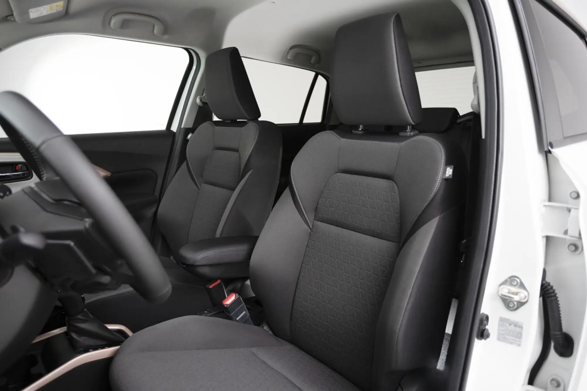 Suzuki Swift Hybrid Sakura - 114