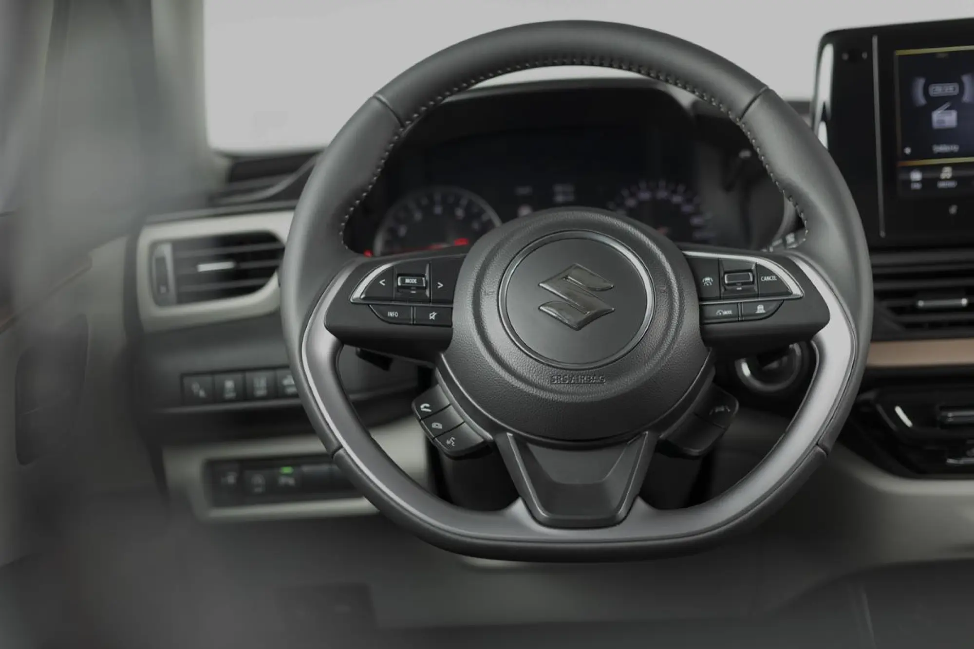 Suzuki Swift Hybrid Sakura - 119