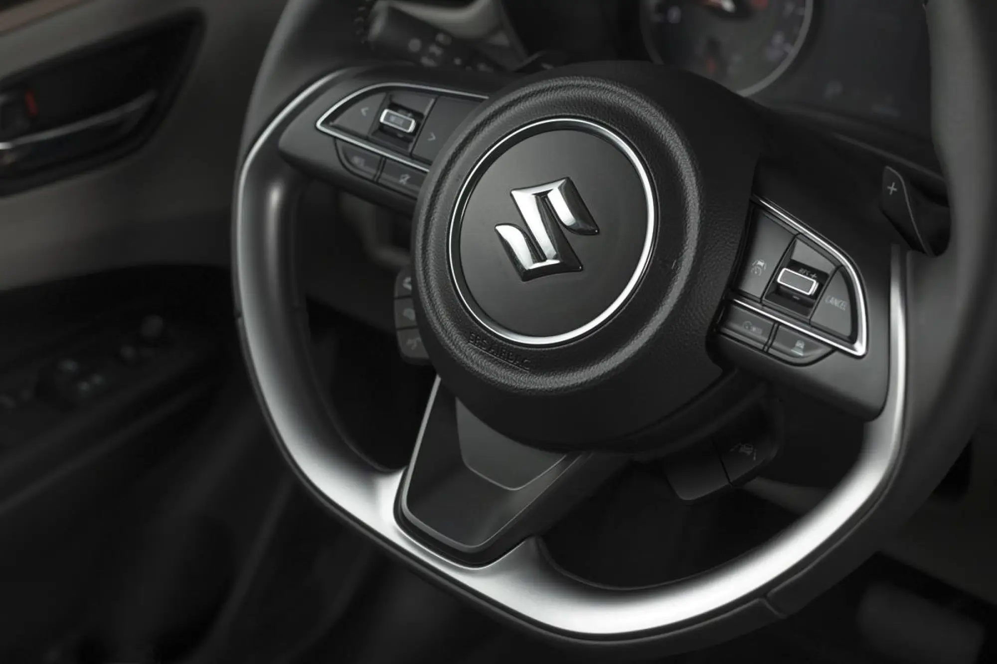 Suzuki Swift Hybrid Sakura - 118