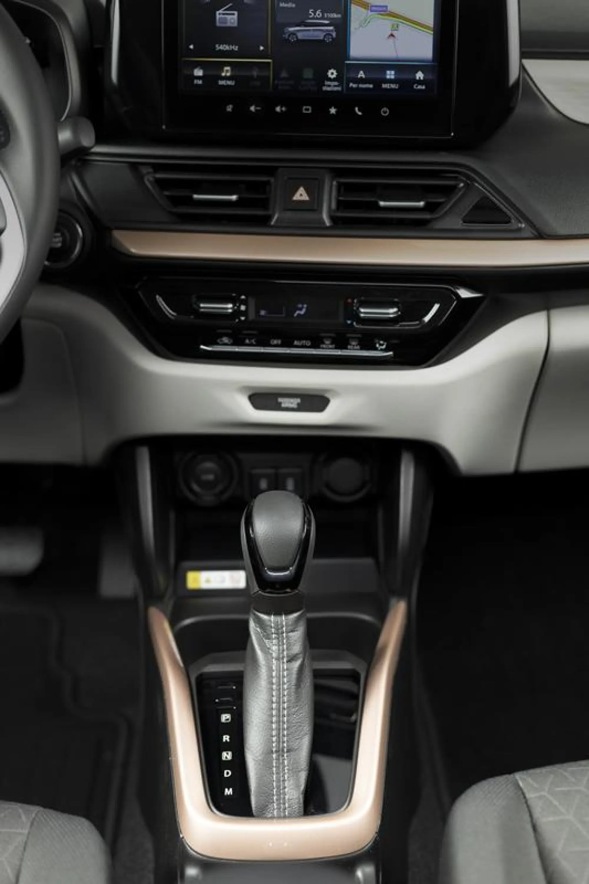 Suzuki Swift Hybrid Sakura - 123