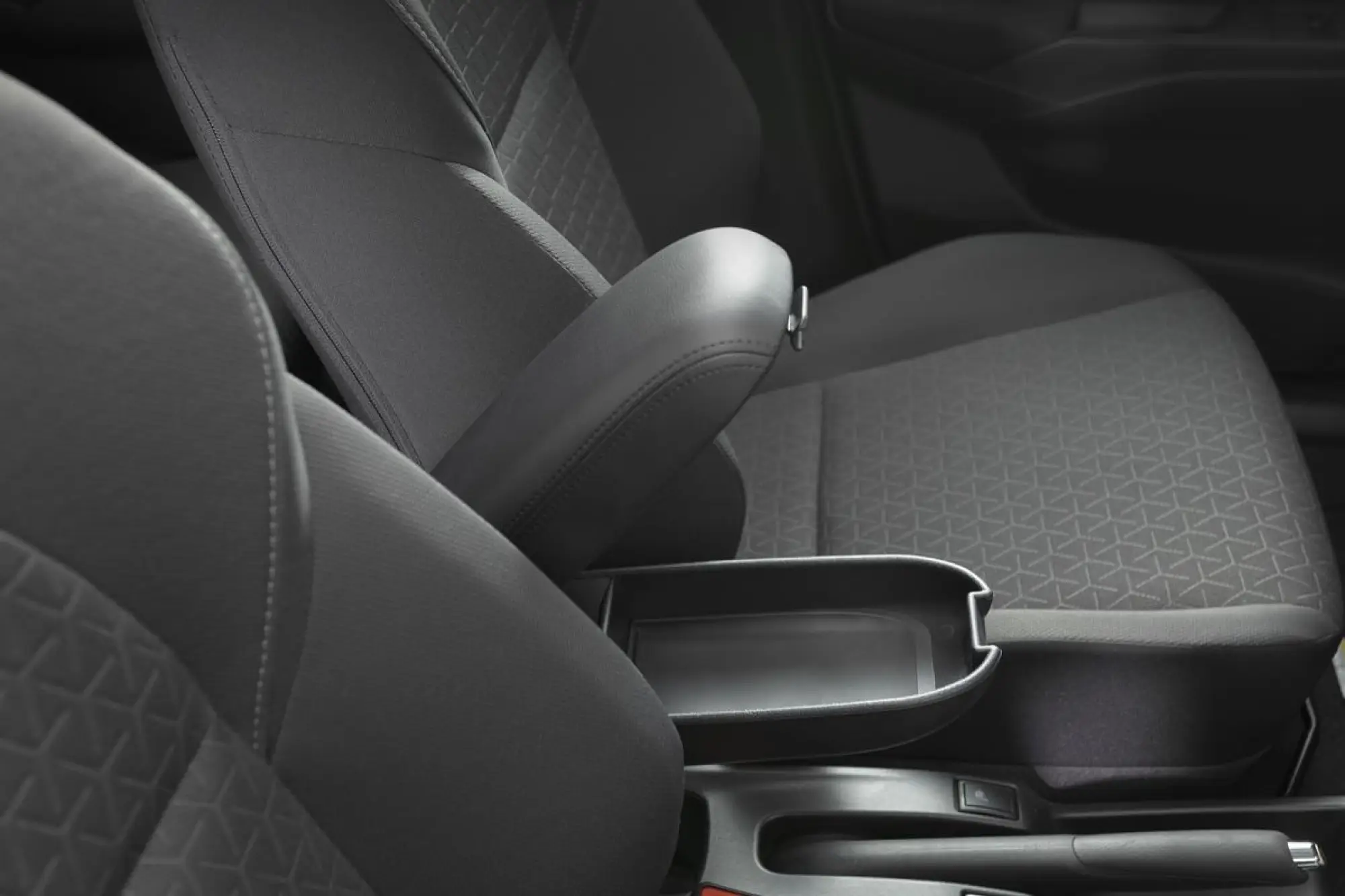 Suzuki Swift Hybrid Sakura - 136